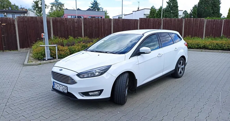 samochody osobowe Ford Focus cena 39900 przebieg: 256468, rok produkcji 2017 z Chrzanów